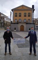 La Obra Social Fundación la Caixa dona 3.000 euros al Ayuntamiento de Las Navas del Marqués